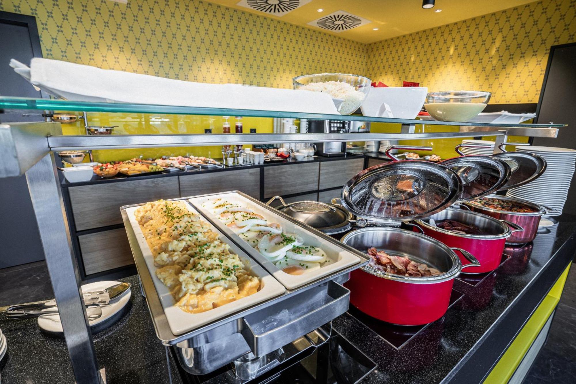 Ea Congress Hotel Aldis Hradec Králové Eksteriør billede